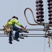 Вебинар, 16 марта, «Как сократить время восстановления после короткого замыкания на воздушной линии?»