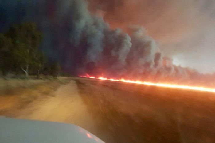 Fire in the Australian fields, November 2018