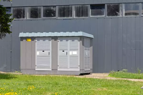 Should We Consider Adjacent Buildings When Calculating Lightning Protection?