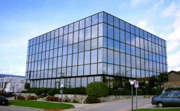 Молниезащита здания из стекла