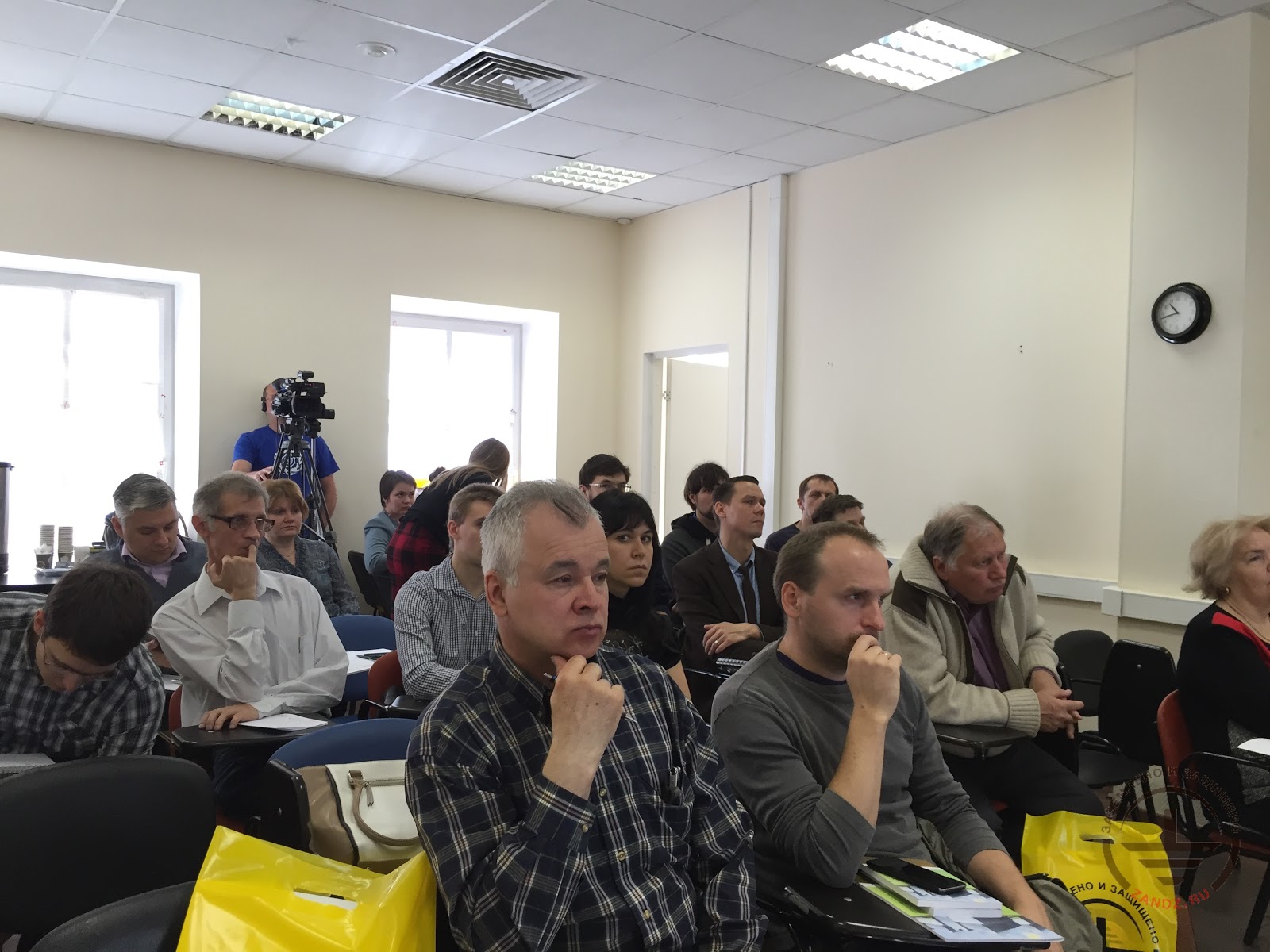 молниезащита предприятий углеводородного топлива.JPG