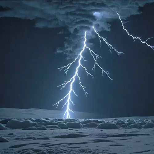 Почему в Арктике становится всё больше молний?
